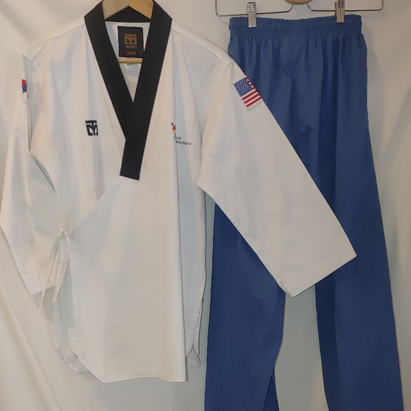 MOOTO Poomsae Dobk Taebek World Taekwondo USWC Uniform Set Women's M 160 - Picture 2 of 14